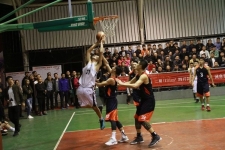 中國巨石籃球隊獲桐鄉(xiāng)、海寧超級聯(lián)賽亞軍