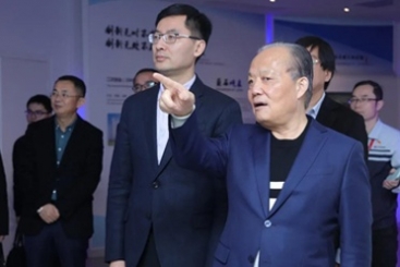 桐鄉(xiāng)市委書(shū)記齊力春節(jié)調(diào)研巨石