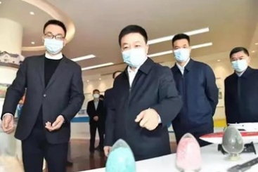 江西省委副書記、代省長(zhǎng)葉建春到巨石九江公司調(diào)研